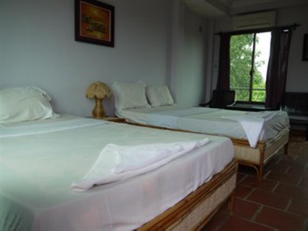 Elephant Blanc Phnom Pen Exterior foto